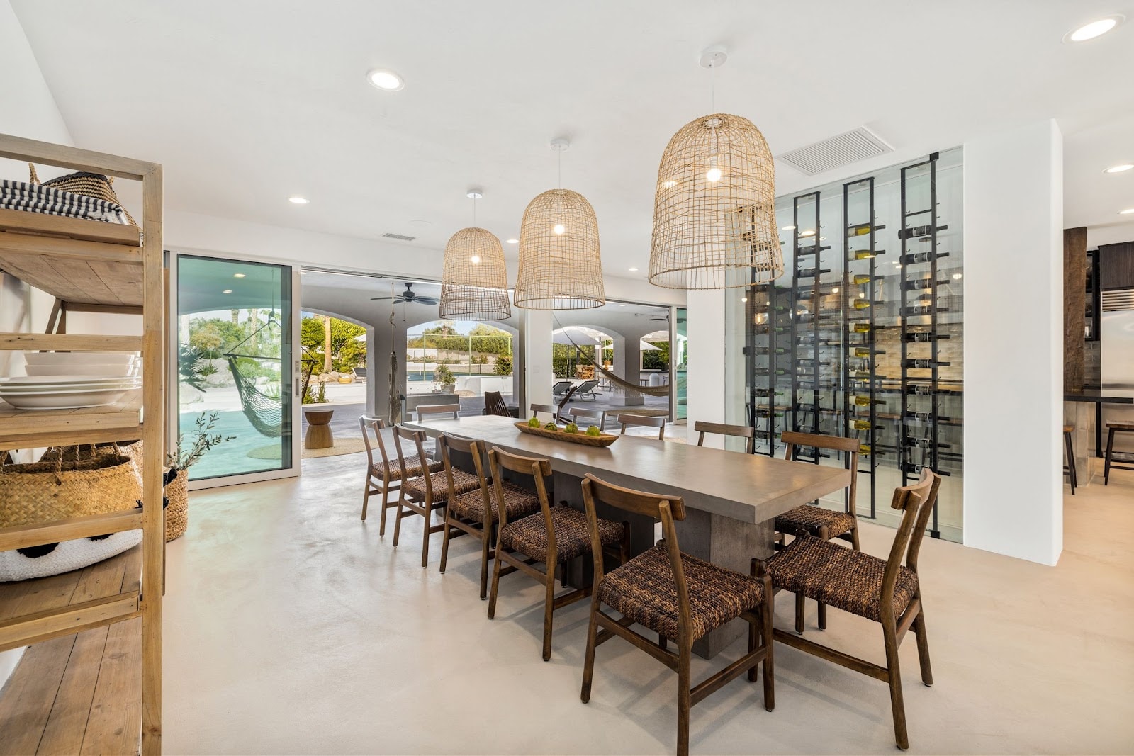 Palm Springs, Californie, États-Unis — Domaine avec 5 chambres et piscine — photo 3