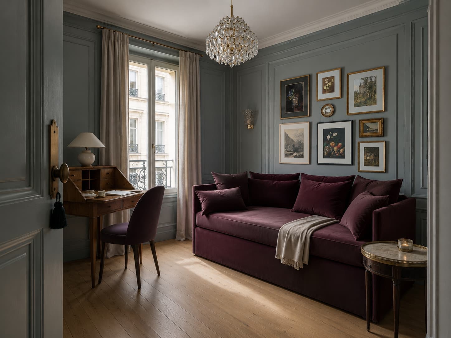 Paris 6th, France — 3-Bed Apartment in Saint-Germain-des-Prés — photo 2