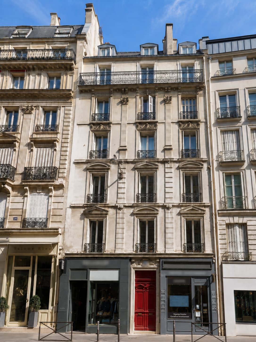 Paris 6th, France — 3-Bed Apartment in Saint-Germain-des-Prés — photo 2