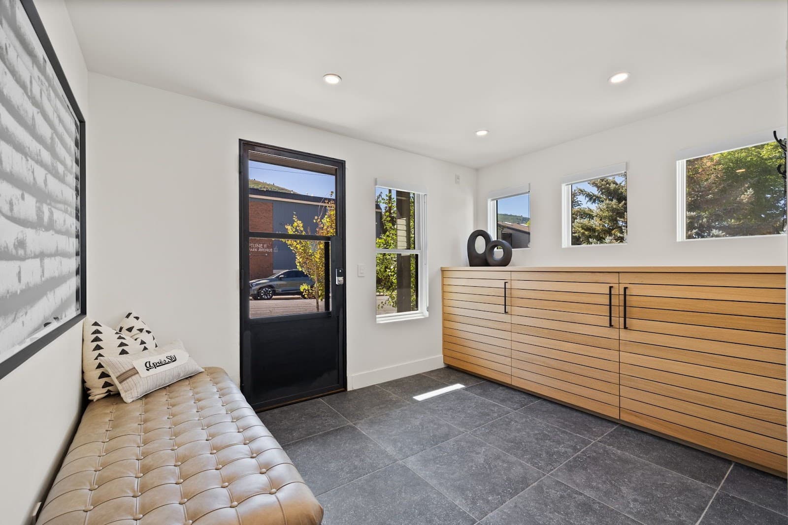 Park City, Utah, USA — 5-Bed House With Hot Tub 3