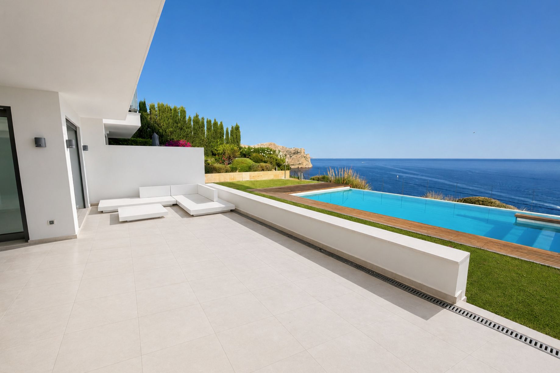 Port d'Andratx, Mallorca, Spain — 2-Bed Terrace Apartment With Sea Views & Infinity Pool — photo 2