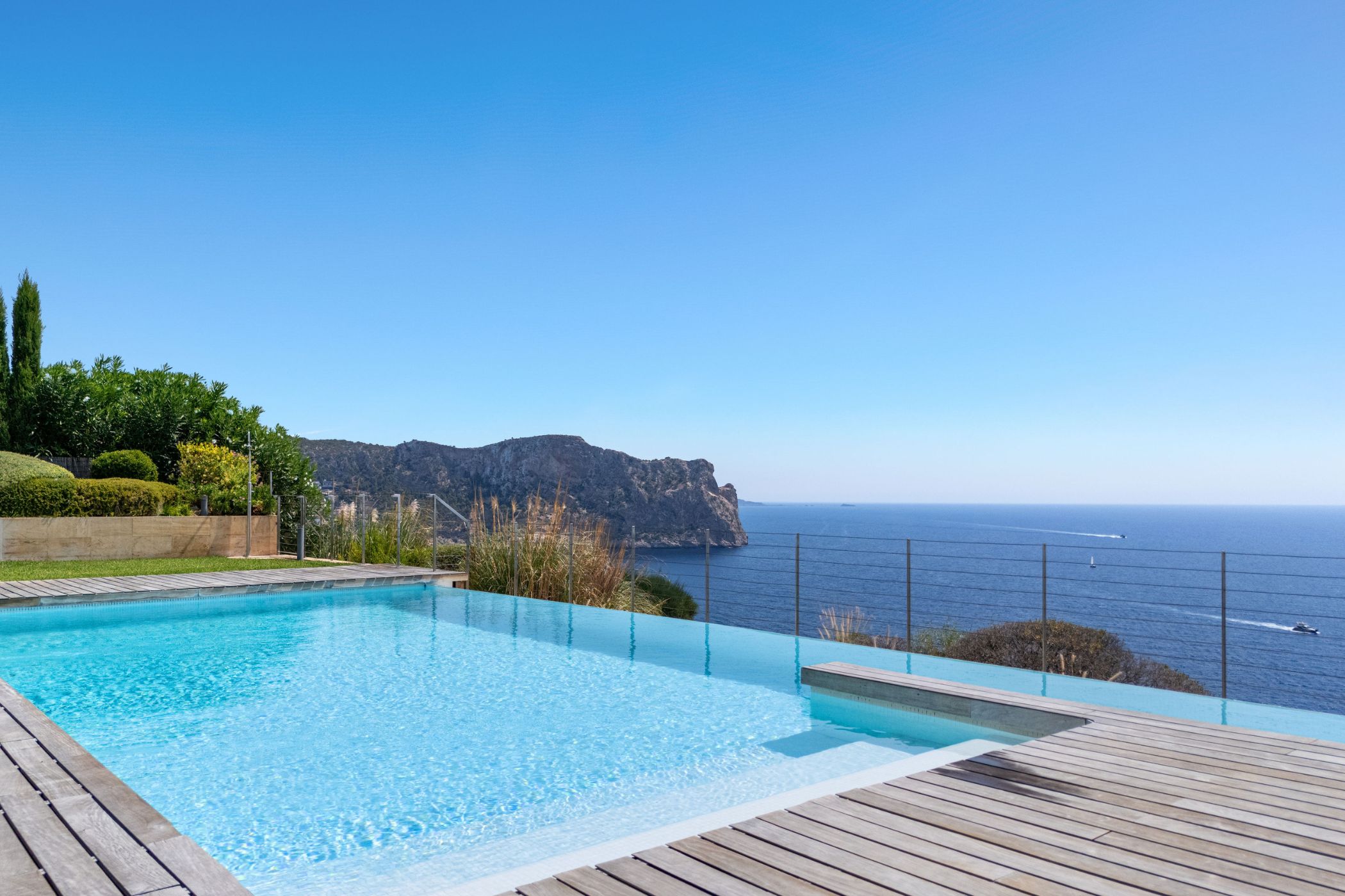 Port d'Andratx, Majorque, Espagne — Appartement avec terrasse avec 2 chambres, vue panoramique sur la mer et piscine à débordement — photo 2