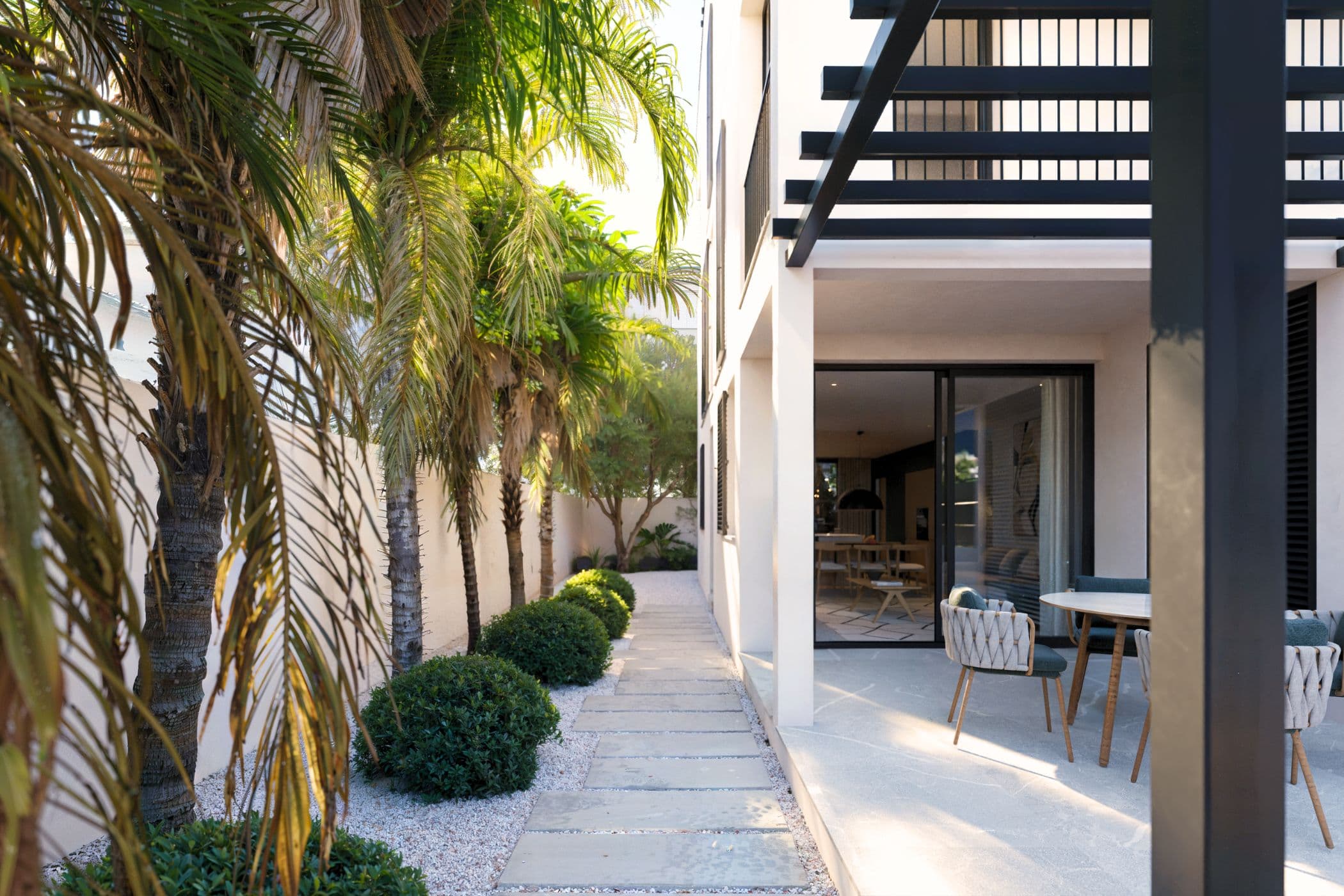 Puerto de Pollensa, Mallorca, Spanien — Gartenwohnung Mit 2 Schlafzimmern Und Pool 2