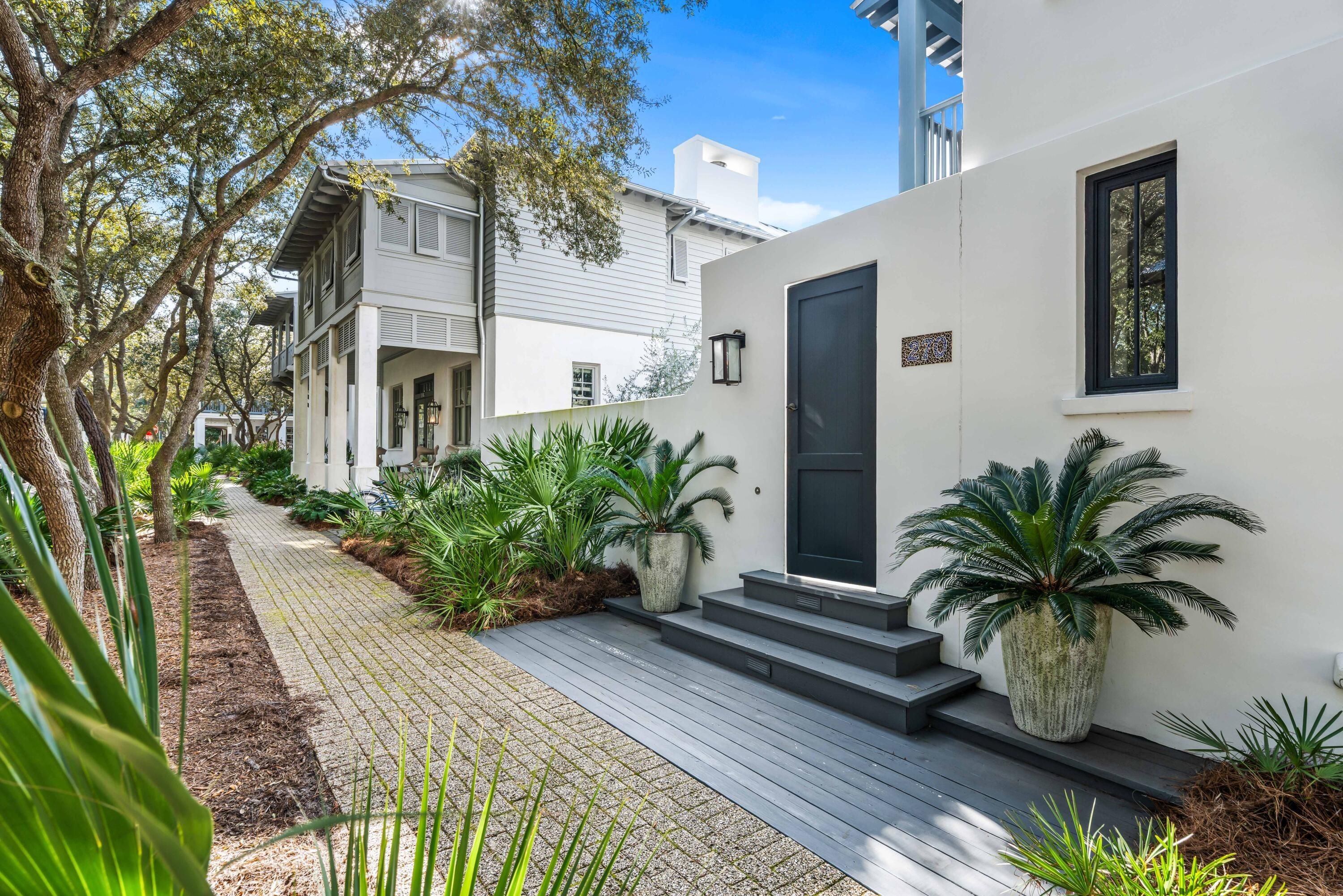 Rosemary Beach, Florida, USA — 4-Bed House With Pool 2