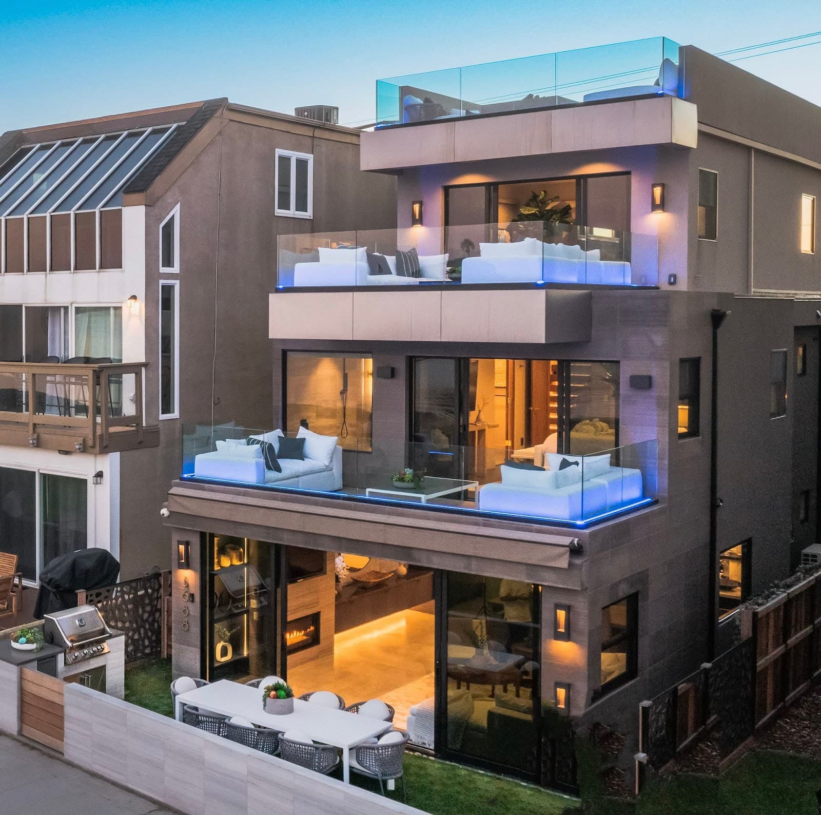 San Diego, California, USA — 4-Bed House With Beach Access 3