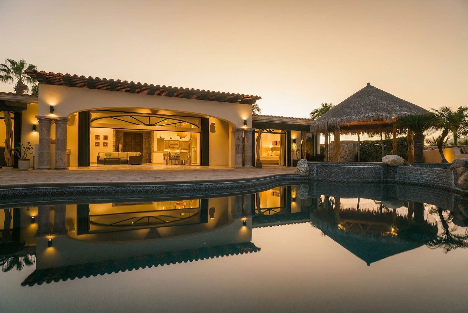 San Jose Corridor, Mexico — 5-Bed House With Beach Access 2
