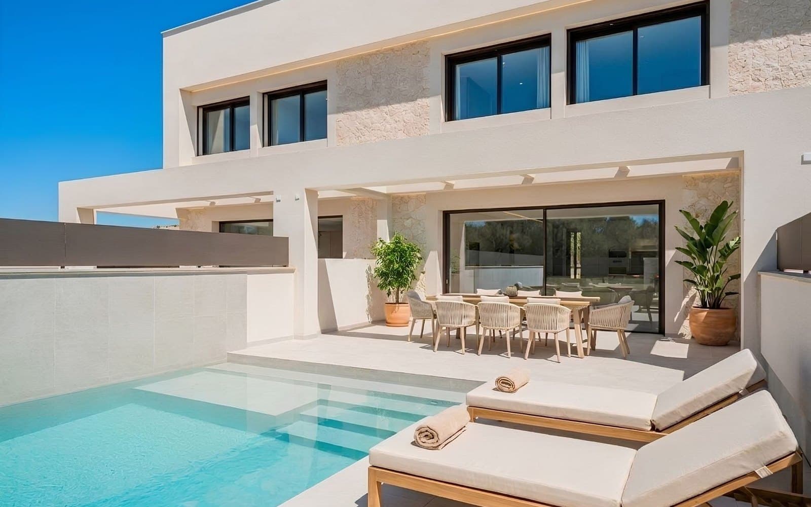 Son Bieló, Mallorca, Spain — 2-Bed Private Residence — photo 1