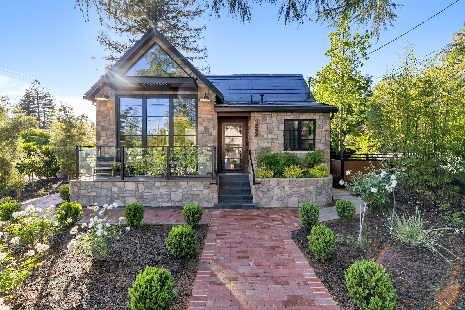 St. Helena, Kalifornien, USA — Haus mit 3 Schlafzimmern und Pool — photo 1