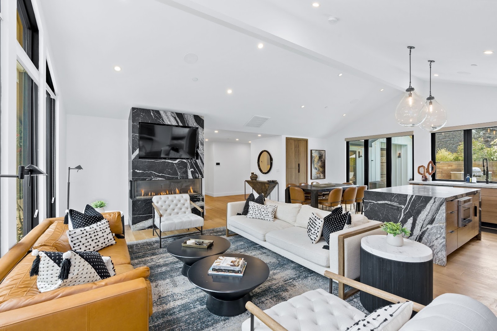 St. Helena, Kalifornien, USA — Haus mit 4 Schlafzimmern und Pool — photo 2