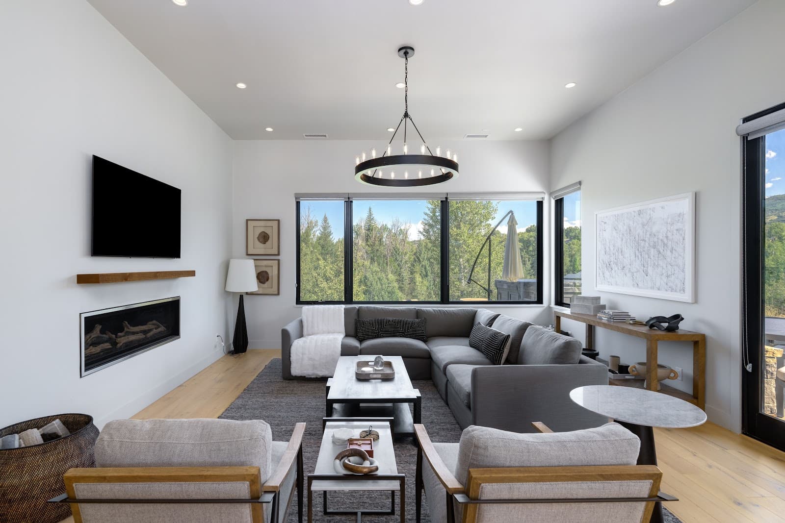 Steamboat Springs, Colorado, USA — 4-Bed House With Hot Tub 2