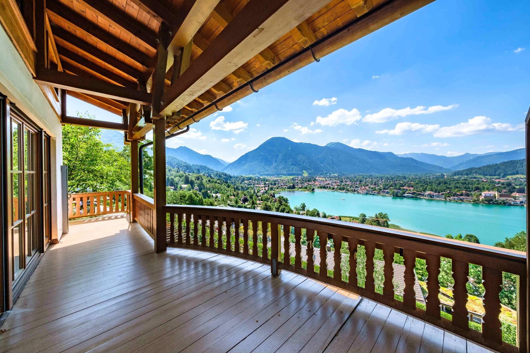 Tegernsee, Bavaria, Germany — 3-Bed Penthouse Maisonette With Panoramic Lake Views — photo 1