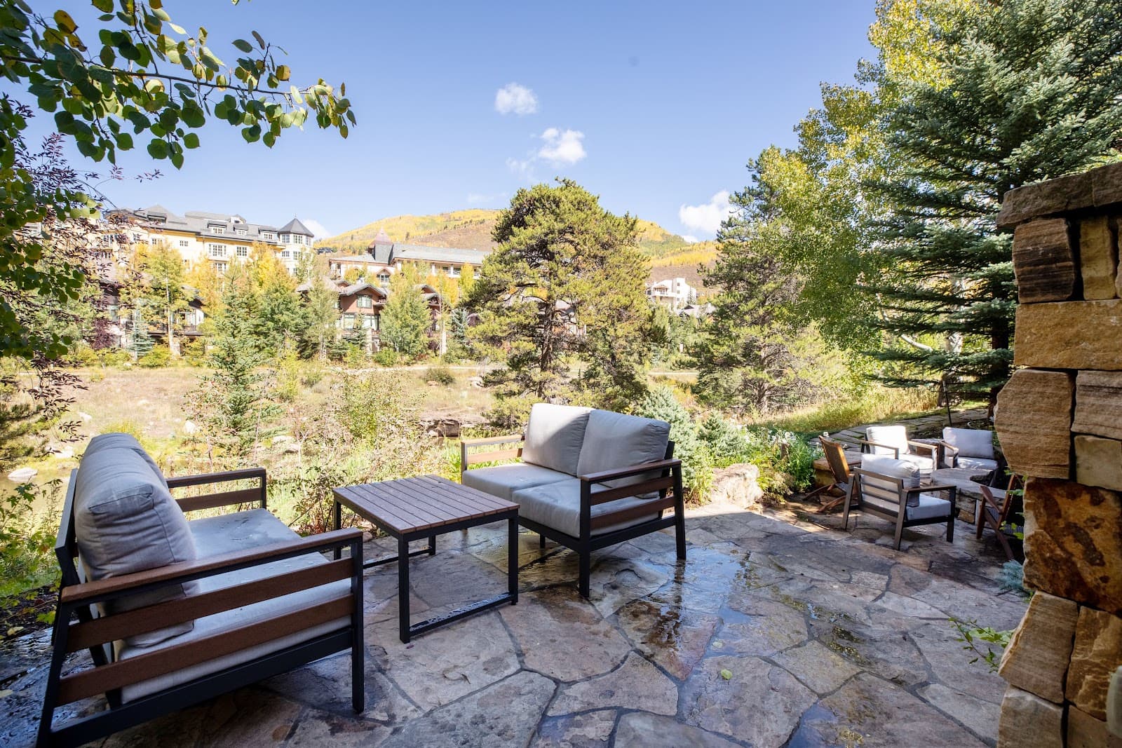 Vail, Colorado, USA — 4-Bed House With Hot Tub