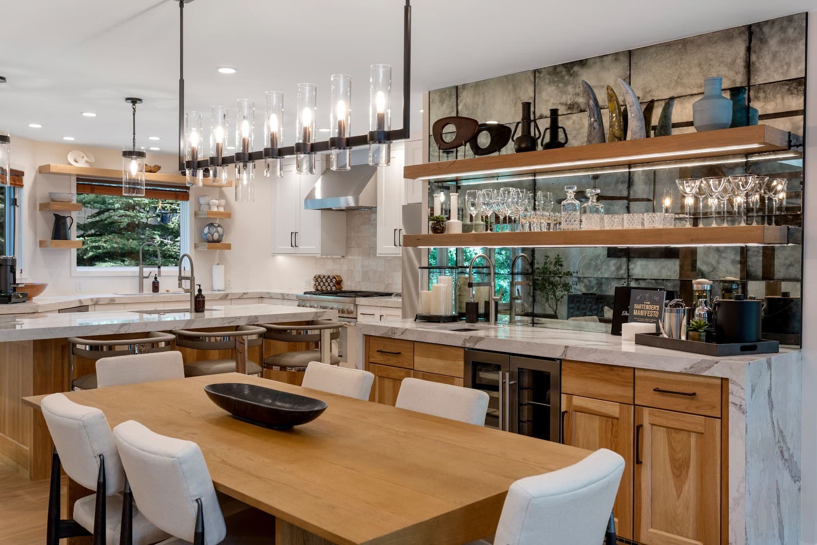 Vail, Colorado, USA — 4-Bed House With Mountain Views 2