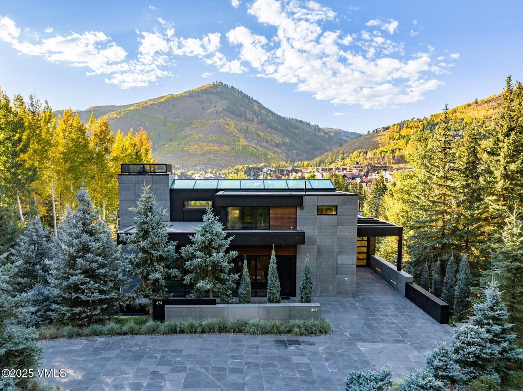Vail, Colorado, USA — 4-Zimmer-Haus mit Ski-in Smart-Design