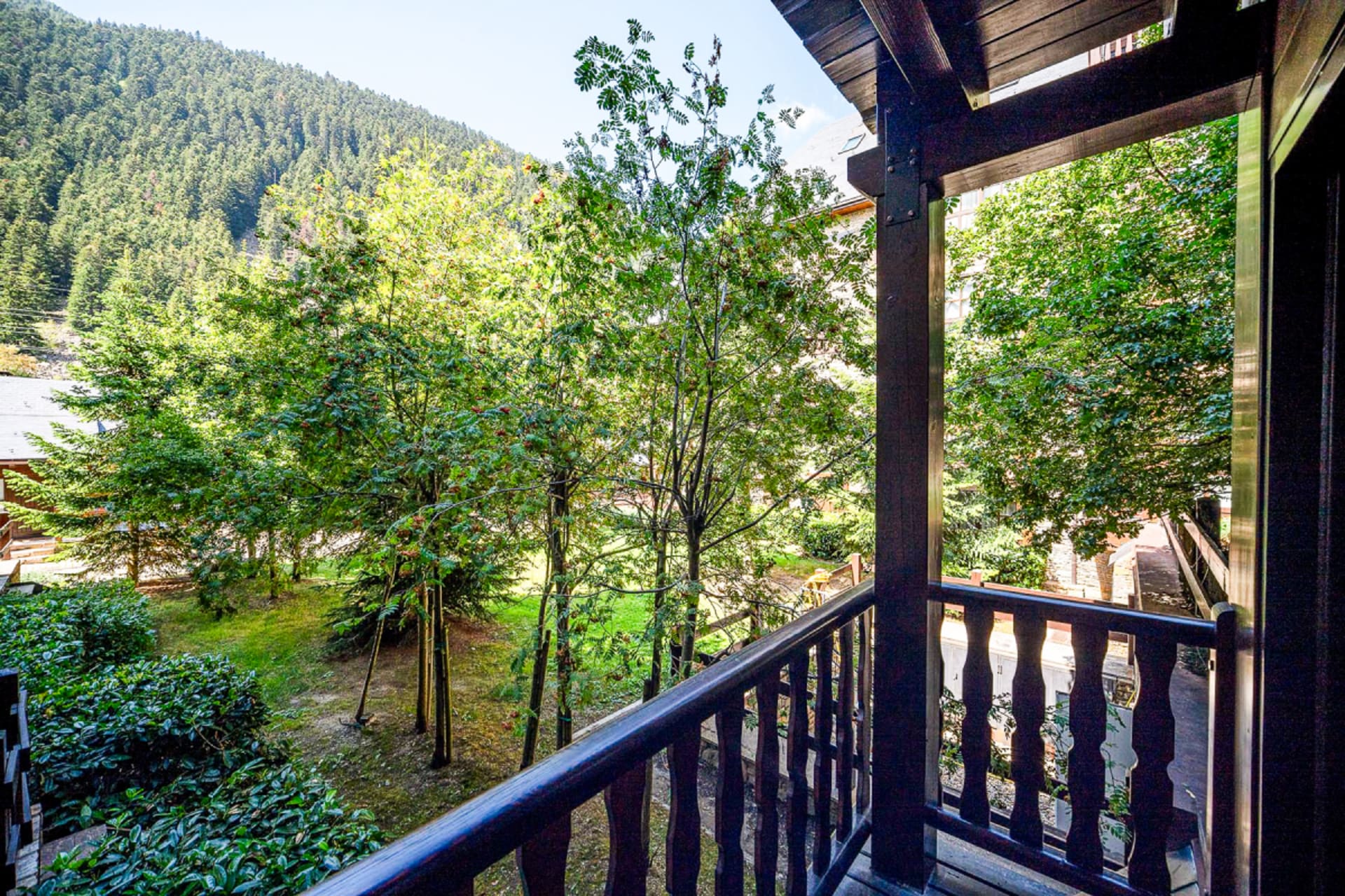 Baqueira, Val d'Aran, Spain — 3-Bed Apartment Steps From Baqueira-Beret With Covered Parking — photo 2