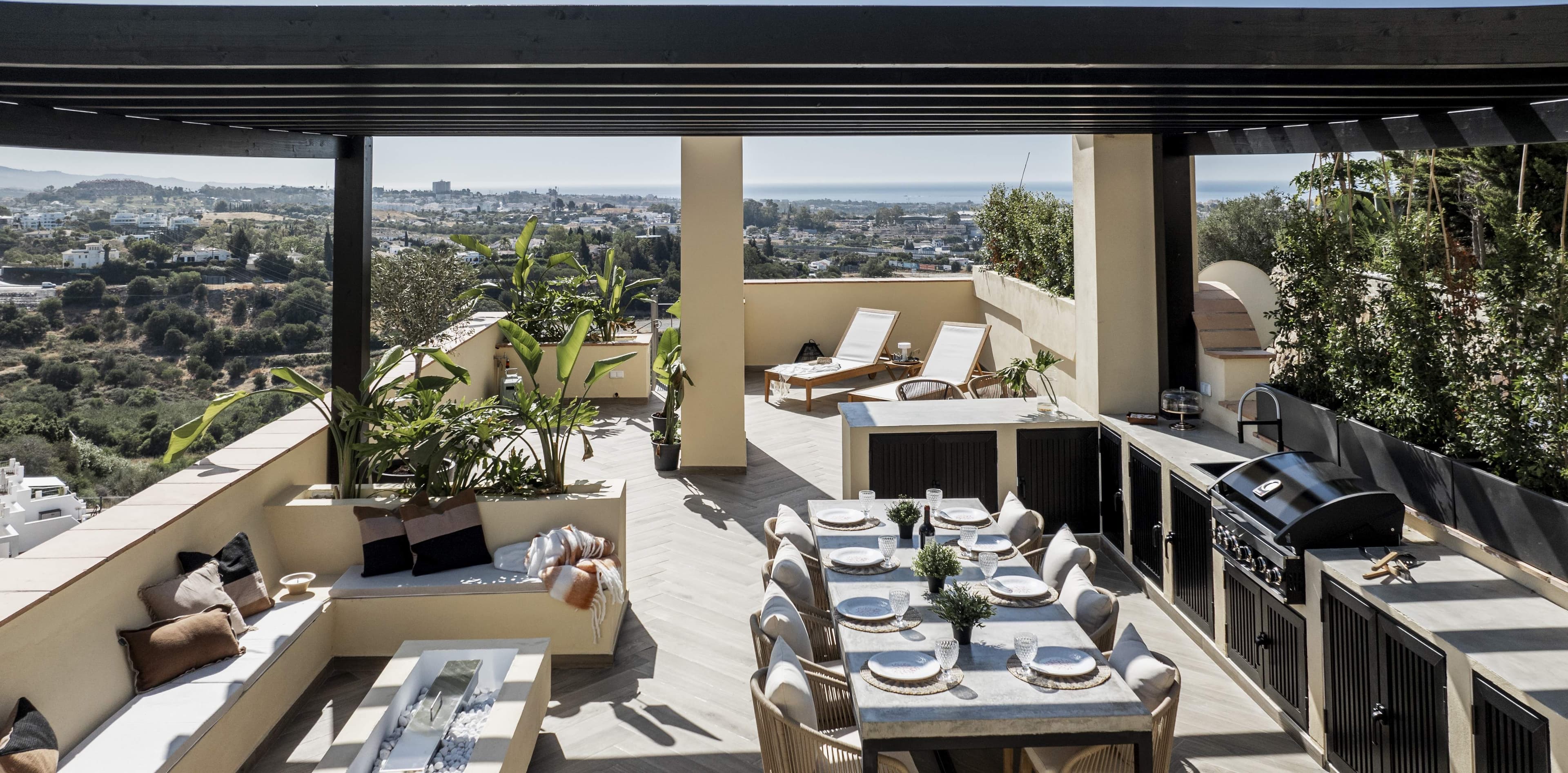 Benahavis, Costa del Sol, Espagne — Penthouse De 3 Chambres Avec Vue Mer 3