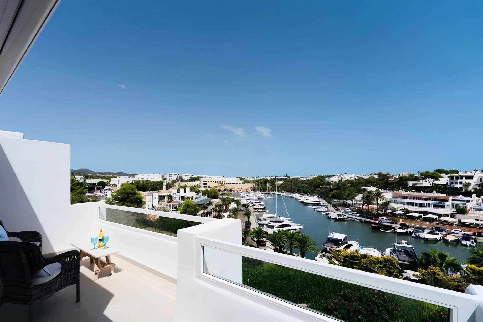 Cala d'Or, Majorque, Espagne — Penthouse De 2 Chambres Avec Vue Sur La Marina