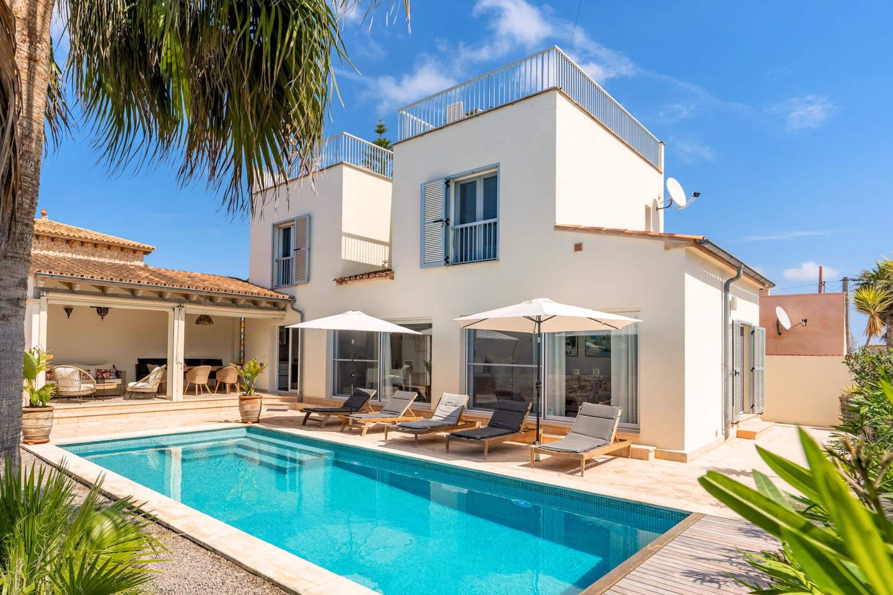 Cala Llombards, Mallorca, Spain — 3-Bed Villa With Roof Terrace & Heated Pool — photo 1