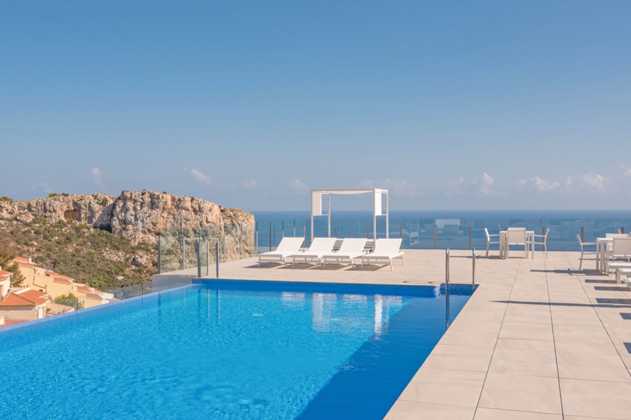 Cumbre del Sol, Spanien — Apartment Mit 3 Schlafzimmern Und Pool 2