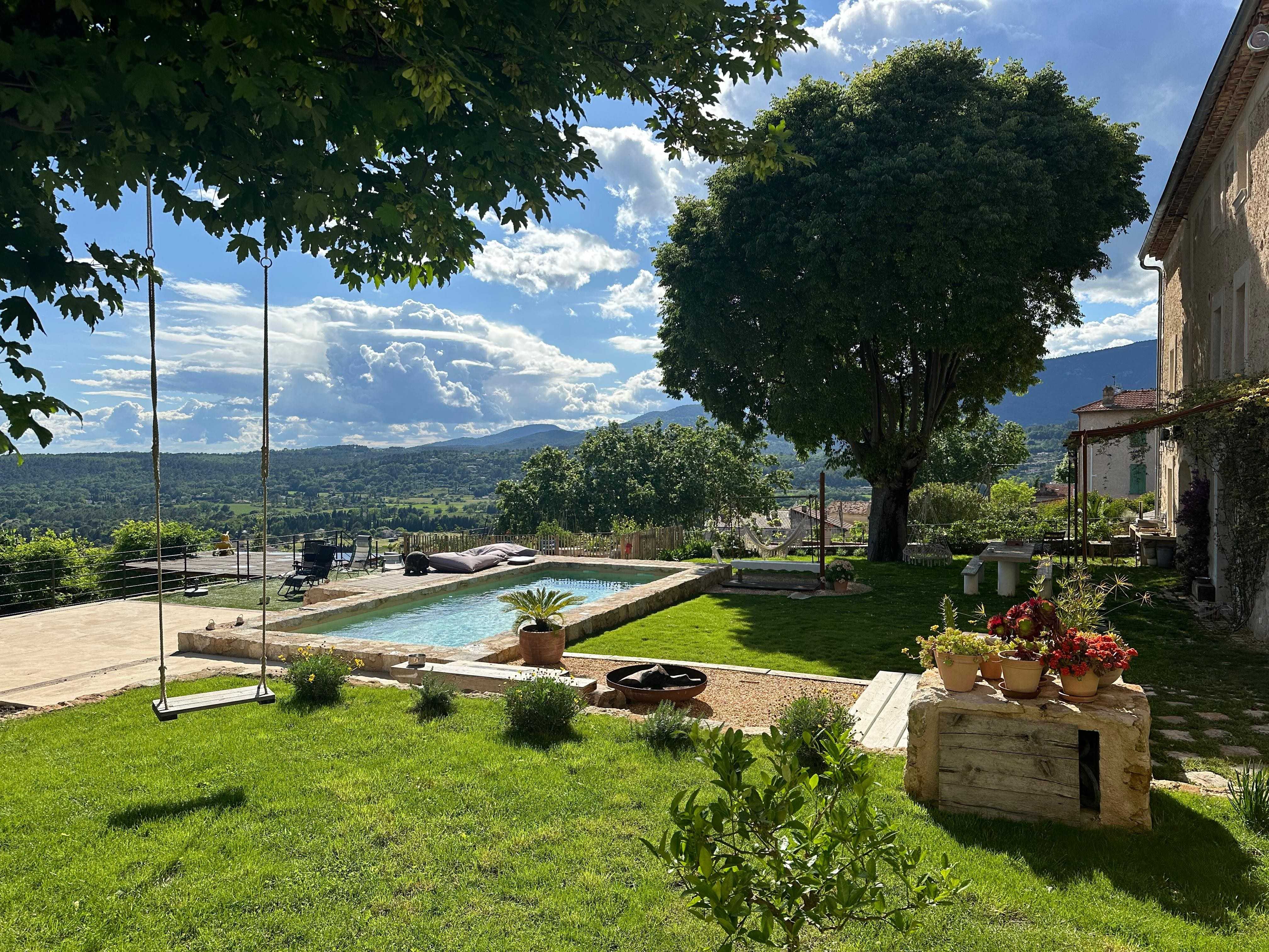 Fayence, Côte d'Azur, France — 6-Bed Villa With Pool — photo 3