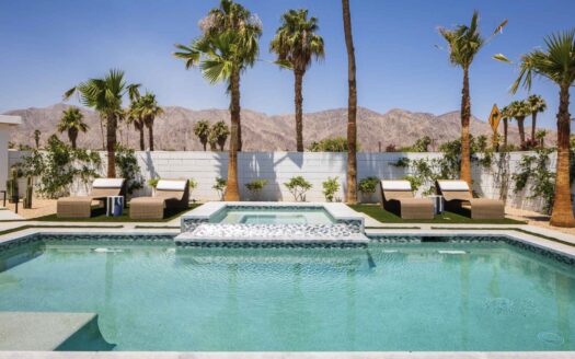 La Quinta, Coachella Valley, California | 4-bed designer villa with pool