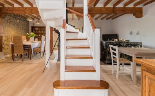 Cantabria | 4‑Bed 19th-Century Farmhouse