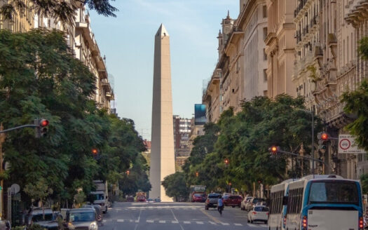 Buenos Aires fractional properties
