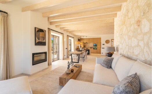 Mallorca | 5-Bed Finca With Pool