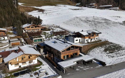 Austria Hollersbach | Cosy Maisonette-Apartment With Sauna