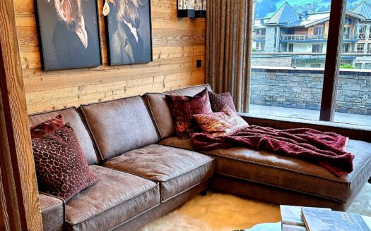 Austria Bramberg am Wildkogel | Ski-In/Ski-Out Apartment With Fireplace & Sauna