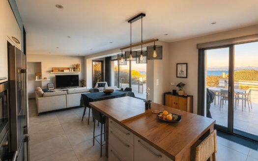 Les Issambres | Modern Sea-View Villa with Heated Pool