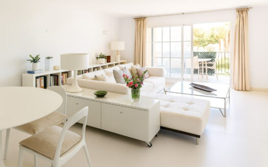 Mallorca Santa Ponsa | 2 Bed Terrace Apartment, Sea Glimpse, Pool, Garden