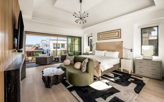 Corona Del Mar, Newport Beach California | 4-Bed Estate Premium Location