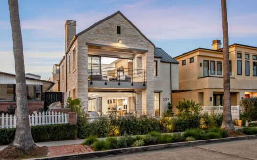 Corona Del Mar, Newport Beach California | 4-Bed Estate Premium Location