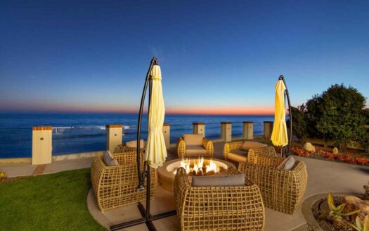 Encinitas, San Diego California | 5-Bed Estate With Ocean Views