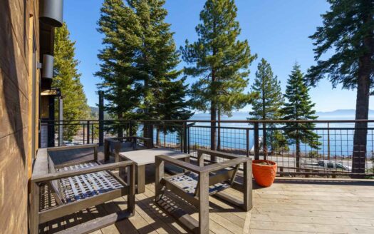 Lake Tahoe, Homewood California | 3-Bed Apartment With Lake Access