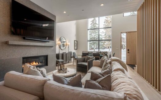 Jackson, Wyoming | 3-Bed Chalet Downtown Location