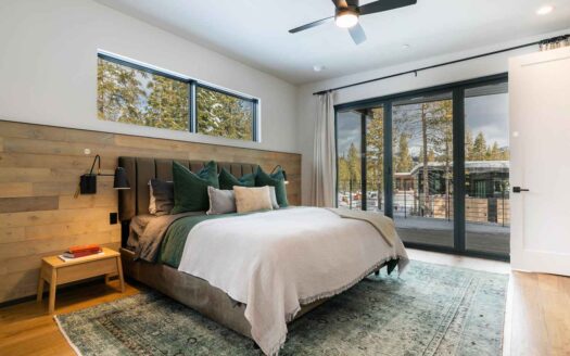 Lake Tahoe, Olympic Valley California | 4-Bed Chalet With Ski Village Access