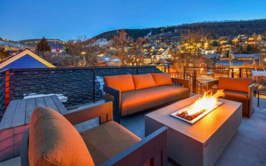 Park City, Utah | 4-Bed Chalet With Rooftop Deck
