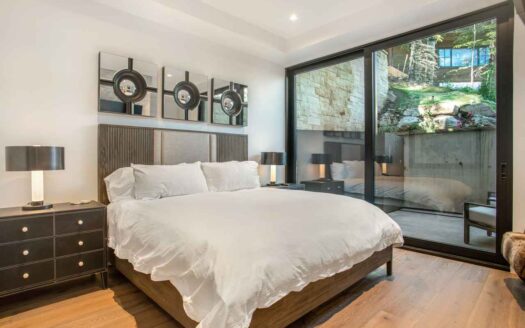 Vail, Colorado | 5-Bed Estate Forest Road