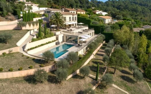 Mougins | 7-Bed Villa with Pool and Views of Esterel Mounts