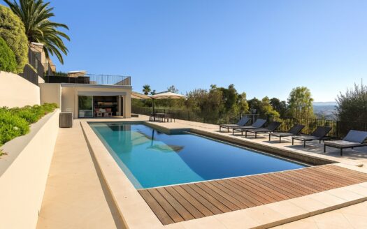 Mougins | 7-Bed Villa with Pool and Views of Esterel Mounts