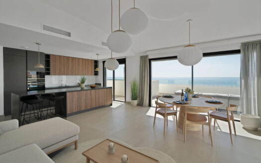 Fuengirola, El Higuerón | 3-Bed Seaviews Penthouse With Infinity Pool