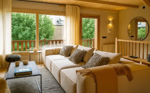 Baqueira Arties | 4 Bed Chalet, Mountain & River Views