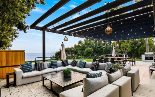 Malibu California | 3 Bed Ocean View Home, Hot Tub, Deck, Sauna, Fireplace