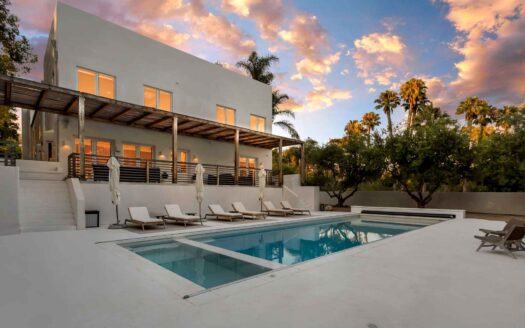 Central Malibu California | 7 Bed Designer Estate With Guest House, Pool & Spa, Ocean Views