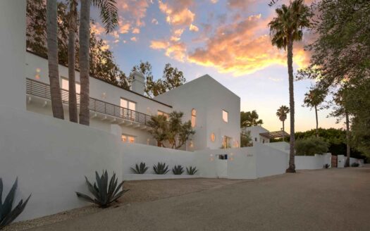 Central Malibu California | 7 Bed Designer Estate With Guest House, Pool & Spa, Ocean Views