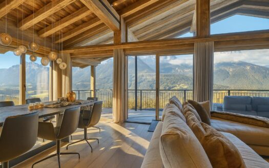 Ellmau | Kaiser View – Alpine Chic 3-Bed Penthouse