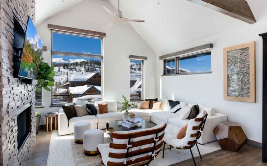 Breckenridge, Colorado | 4-Bed Chalet Blue River