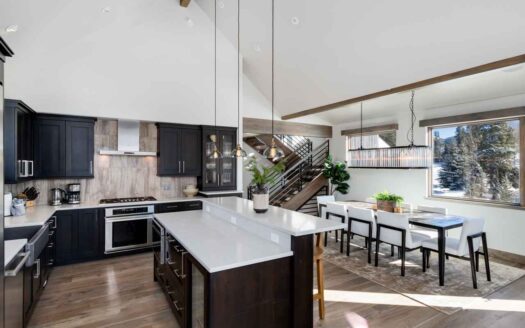 Breckenridge, Colorado | 4-Bed Chalet Blue River